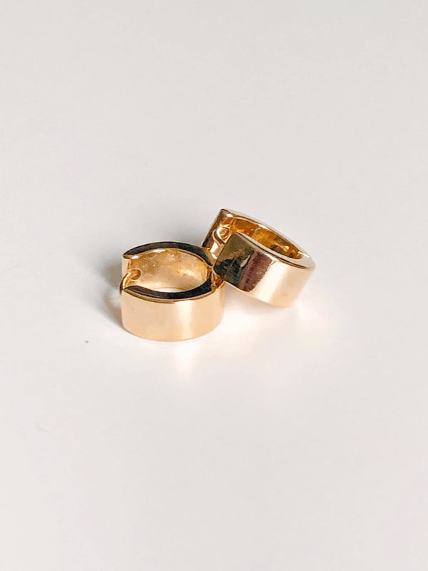 Wide Huggies - Matte Gold