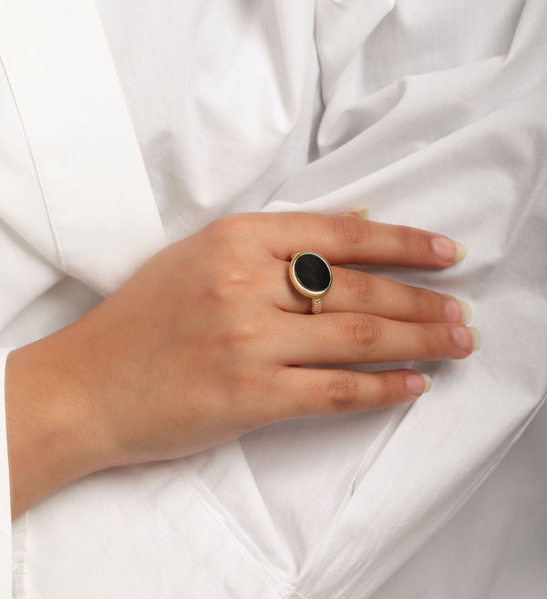 Ara Woven Ring - Black Onyx